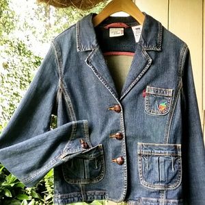 😍Vtg Levi's Jean Jacket- Tapered/Embroidered